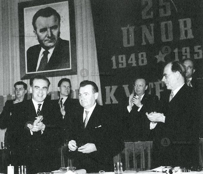 Uplynulo 70 let od Čihošťského zázraku, který se údajně odehrál 11. 12. 1949 v kostele v Čihošti během mše pátera Josefa Toufara, později brutálně umučila STB.