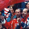 Archivní snímky z ZOH Nagano 1998 - hokej. Fanoušci