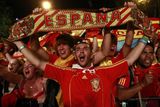 Fanoušci v Madridu oslavují výhru Španělska na MS.