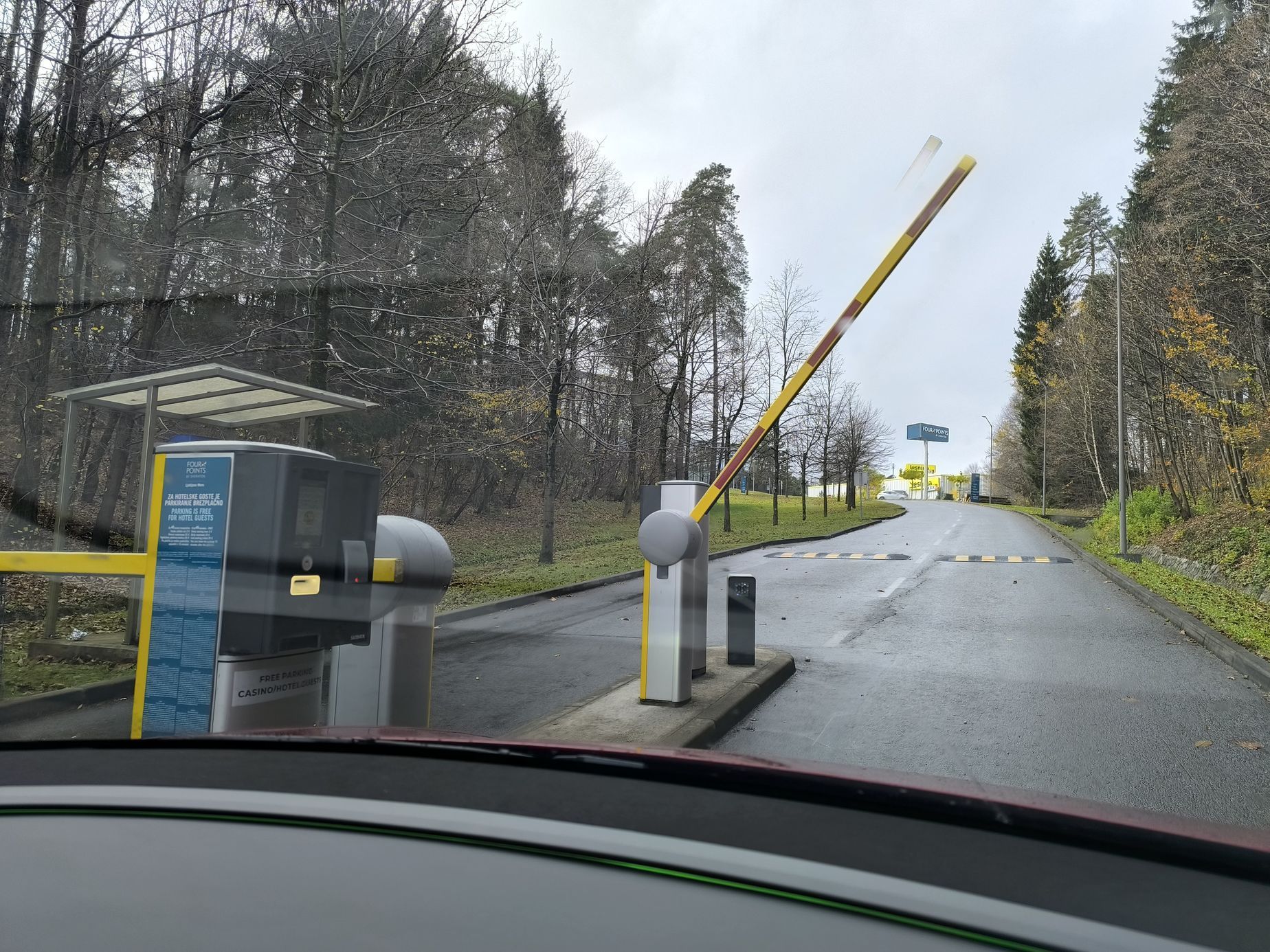 Tesla Model Y Performance Chorvatsko 2025