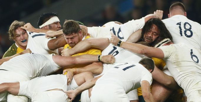 Rugby Union - England v Australia - IRB Rugby World Cup 2015 Pool A - Twickenham Stadium, London, England - 3/10/15General view of the actionReuters / Stefan WermuthLivep