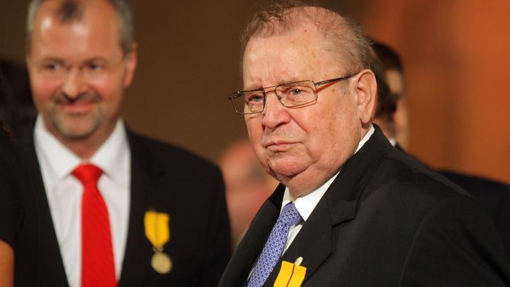 Praha zaplatí rodině ministra Tomana 110 milionů. Vykupuje pozemky pro pás u okruhu; Zdroj foto: Ludvík Hradilek