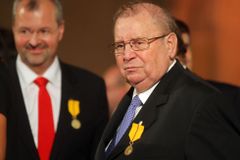 Praha zaplatí rodině ministra Tomana 110 milionů. Vykupuje pozemky pro pás u okruhu