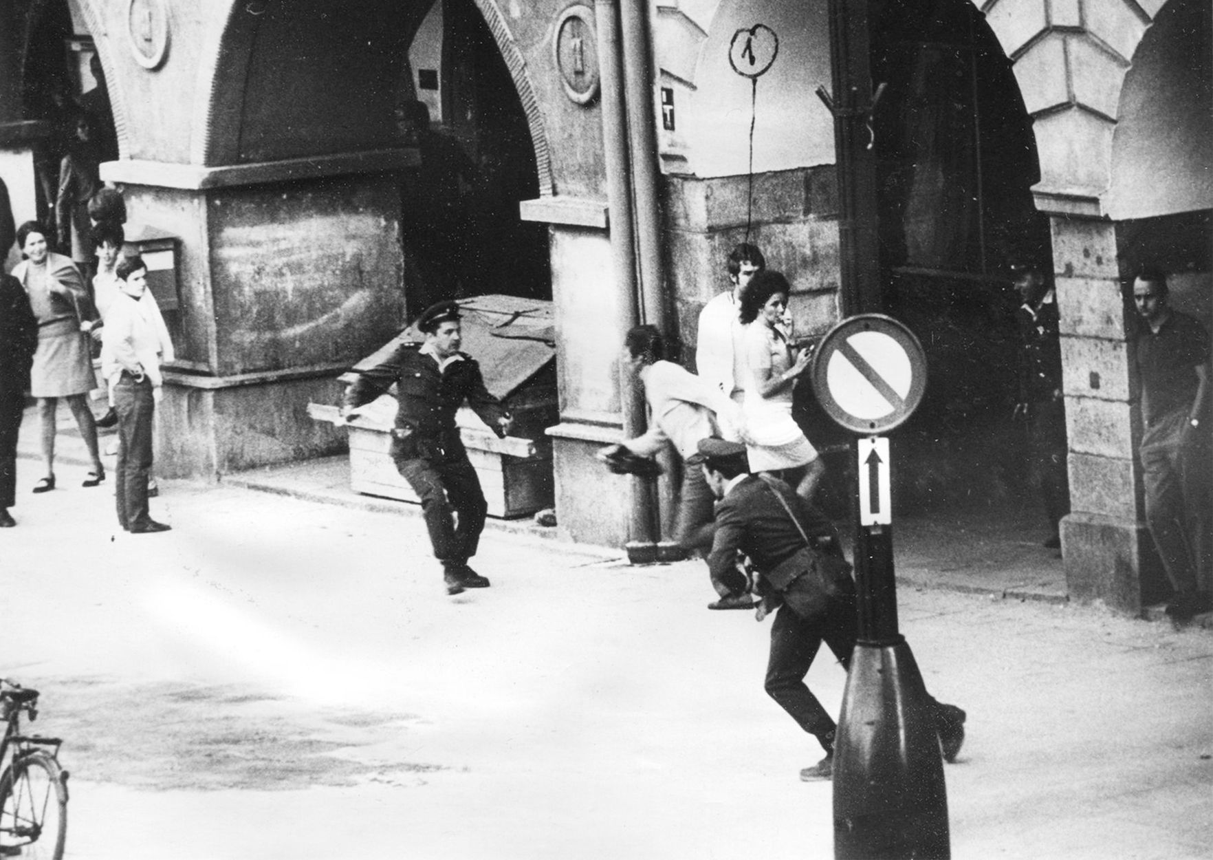 Oprava / 1969