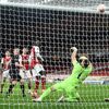 Tomáš Holeš dává gól ve čtvrtfinále EL Arsenal - Slavia