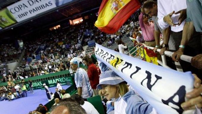 Davis Cup: Nalbandian zajistil Argentině vedení. Lopez však brzy srovnal