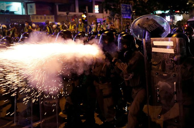 Demonstrace v Hongkongu proti extradičnímu zákonu