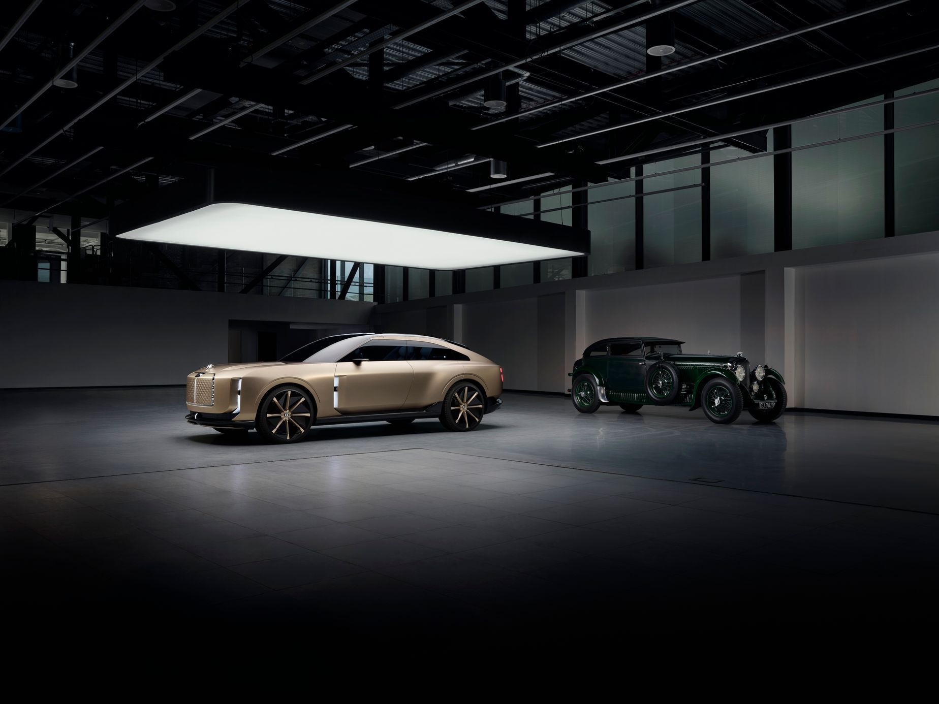 Bentley EXP 15