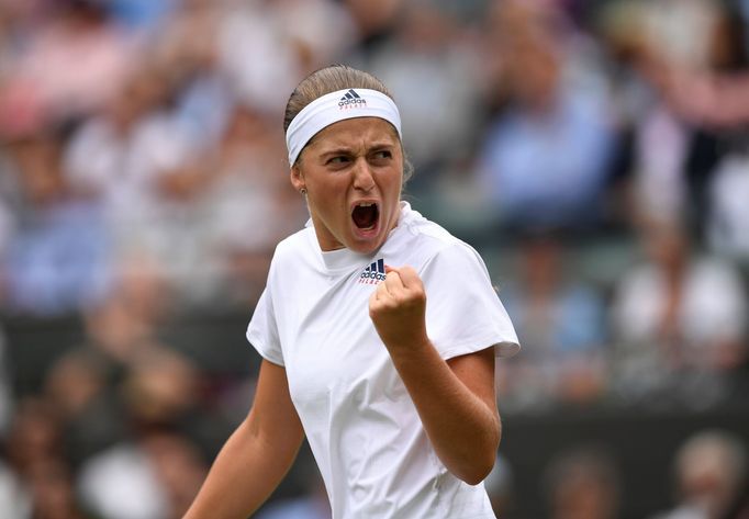 Jelena Ostapenková ve čtvrtfinále Wimbledonu 2018