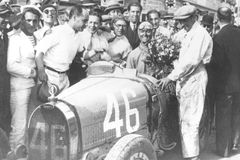 Premiéra v roce 1929. Závody v úzkých uličkách se pak staly jedním ze symbolů F1