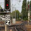 Francie stávky demonstrace železnice vlak koleje semafor nádraží