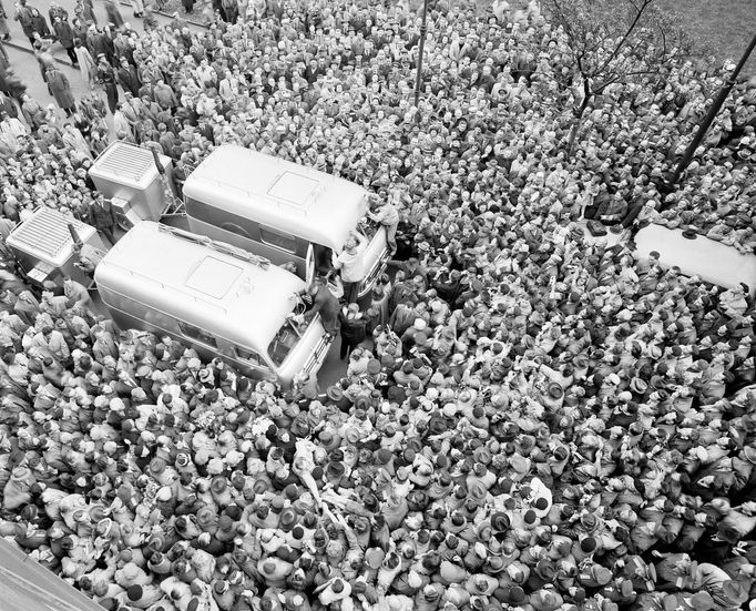 Odjezd na druhou cestu po Evropě a Asii, 1959