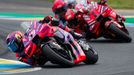 MotoGP - French Grand Prix - Bugatti Circuit, Le Mans, France - May 12, 2024 Prima Pramac Racing's Jorge Martin in action as he leads the MotoGP race ahead of Ducati Leno