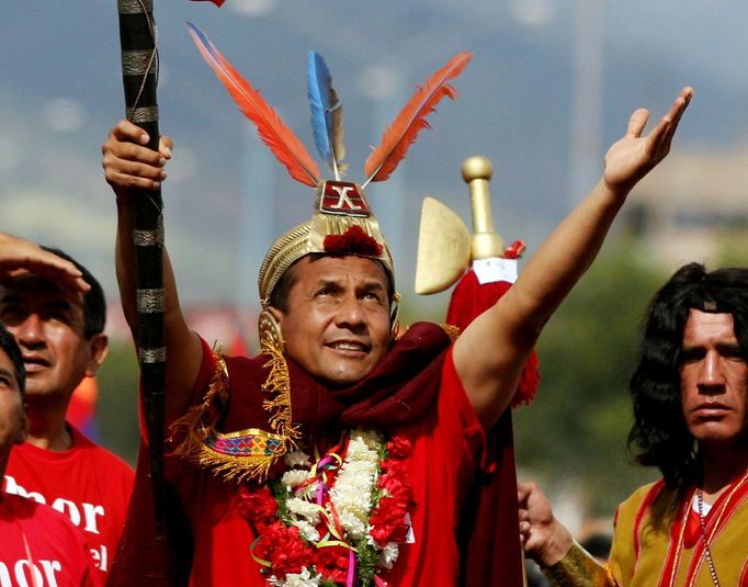 Nejpravděpodobnější vítěz dnešního kola prezidentských voleb v Peru Ollanta Humala. Pro Peruánce by byl nejspíš takovým lidovým prezidentem, jakým je pro Bolívijce Evo Morales