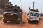 Ozbrojenci zaútočili na konvoj OSN ve Středoafrické republice, zemřelo dvanáct lidí