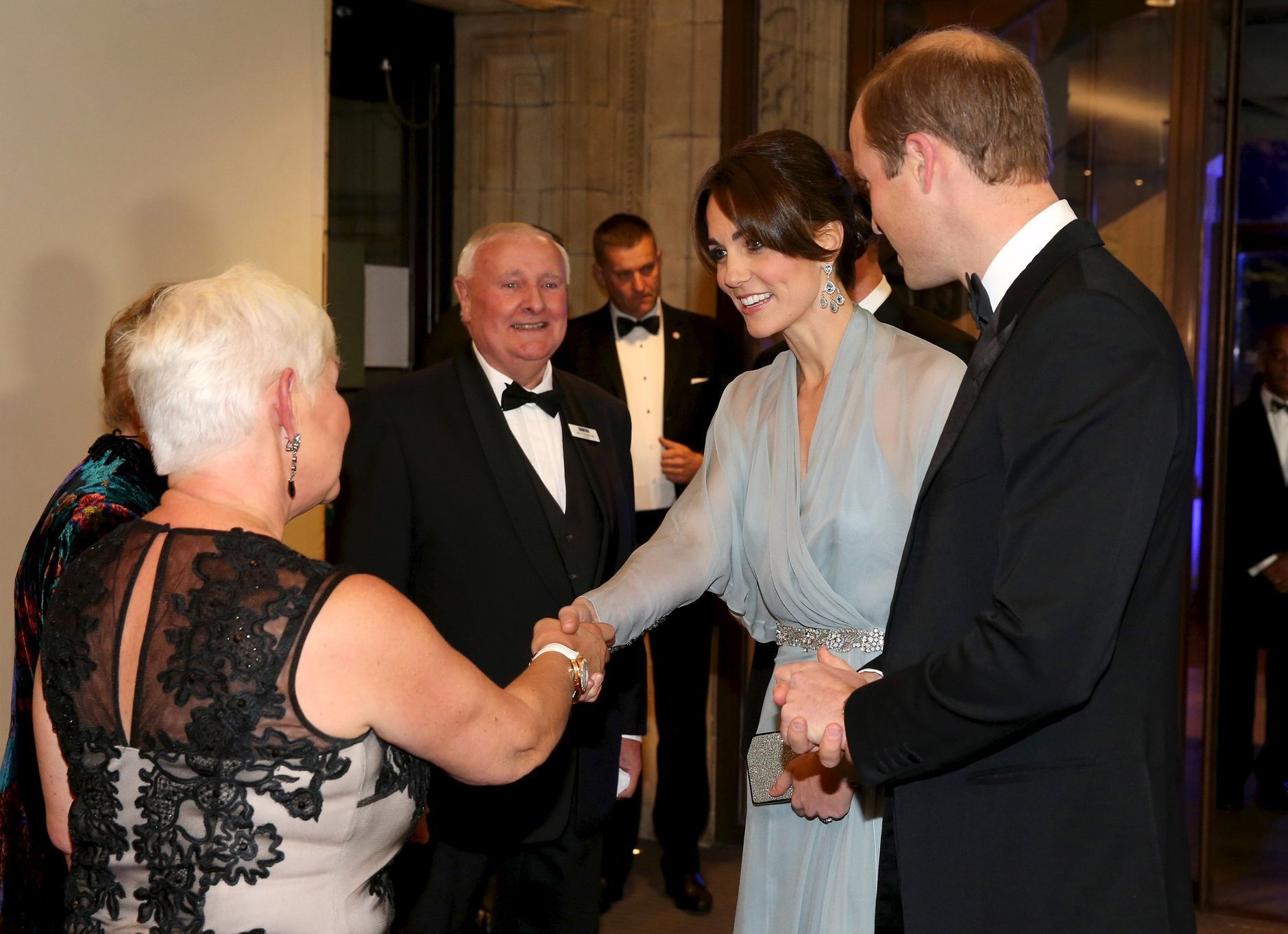 vévodkyně Kate, princ William a Judi Dench