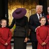 Trump v Británii 8