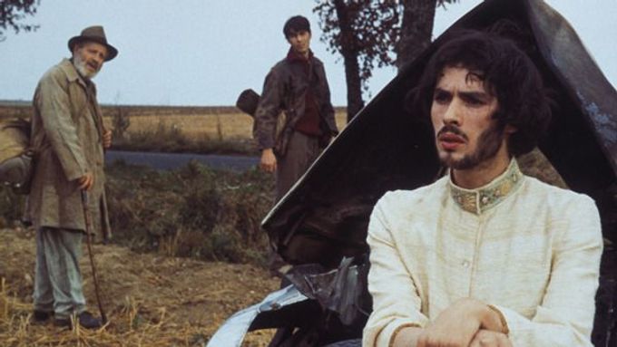 Trailer z Buňuelova filmu Mléčná dráha z roku 1969, na němž se Carrière podílel.