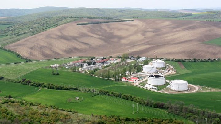 Ukrajina obnovila dodávky ropy ropovodem Družba do Evropy
