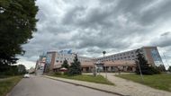 Přestože věže archivního areálu na Chodovci měly symbolizovat bránu, mnohým připomínají spíše pastelky.
