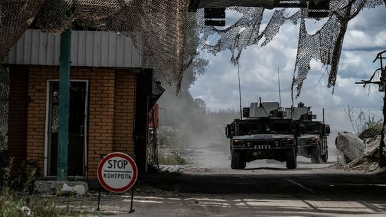 Spoušť i ukořistěná "zetka". První snímky dobytého ruského území Ukrajinci