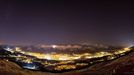 1. místo v kategorii „Against the Lights“: Norbert Span z Rakouska s fotografií „Star above Innsbruck“.