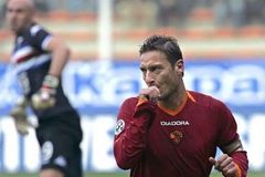 Zlatý míč je velký podvod, tvrdí Francesco Totti