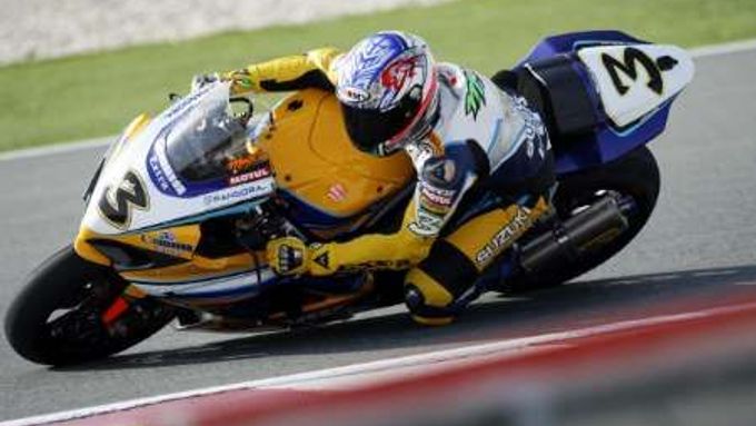 Ital Max Biaggi na Suzuki vyhrál ve svém premiérovém závodě ve třídě superbike v Kataru kvalifikaci.