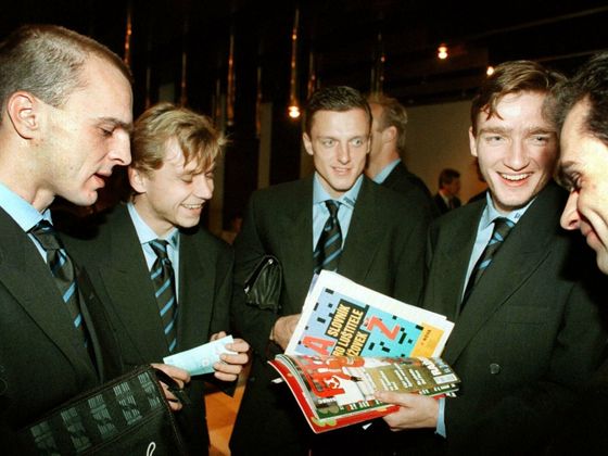 Čeští fotbalisté před odletem na Konfederační pohár 1997