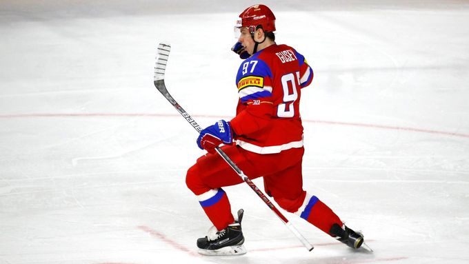 Nikita Gusev v létě odolal vábení ze zámoří a aktuálně je nejproduktivnějším hráčem KHL. Z 18 zápasů má 27 bodů za 12 branek a 15 nahrávek, hvězdní spoluhráči Šipačov a Dadonov mu nechybí.