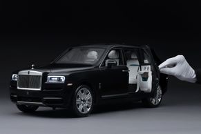 Zmenšený Rolls-Royce Cullinan stojí stejně jako nové auto. Má neuvěřitelné detaily