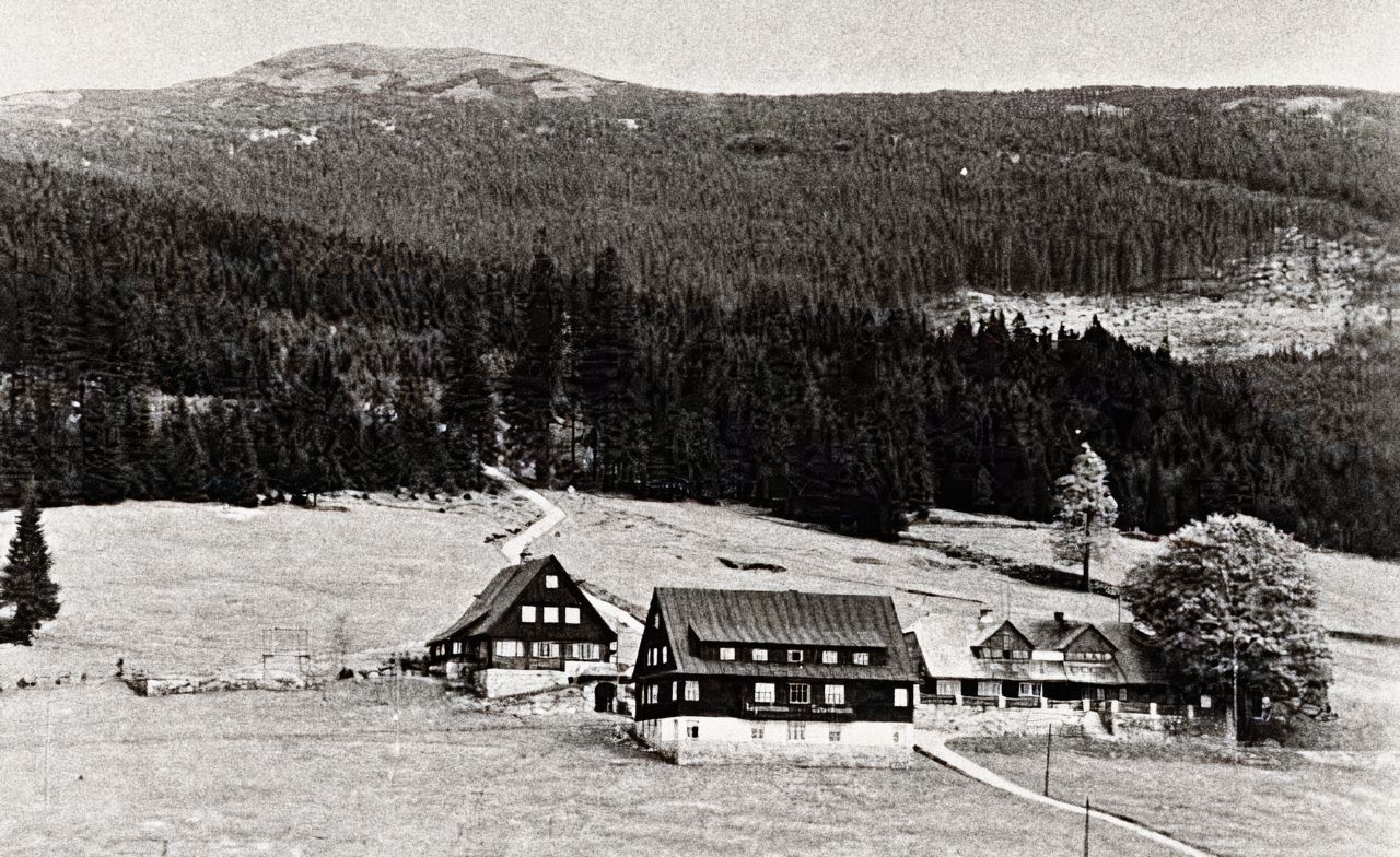 Jelení Boudy, Krkonošské boudy, Krkonoše, hory, historie, pokračování, Domácí