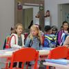 Děti jdou poprvé do školy v Milovicích