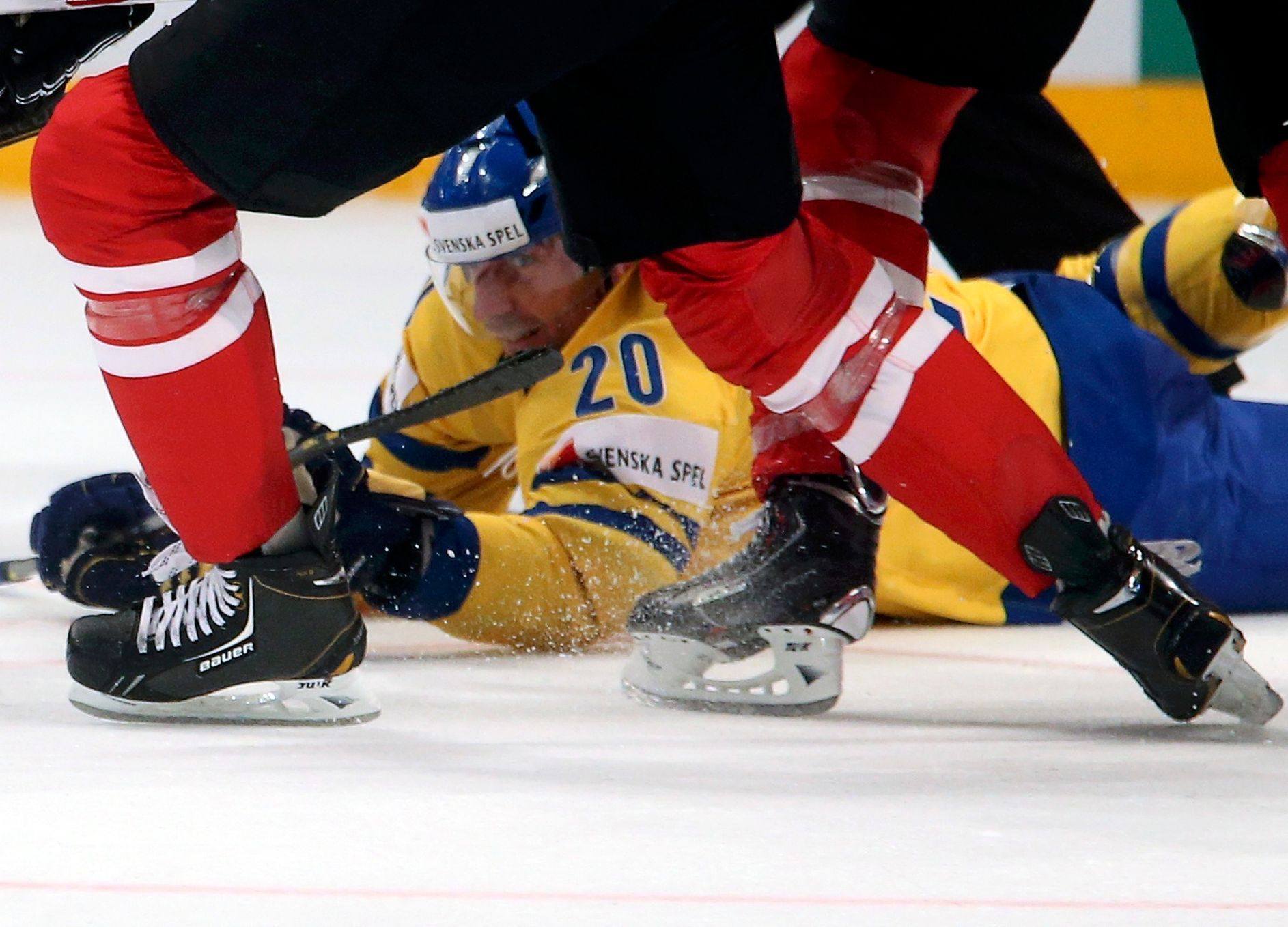 Hokej, MS 2013, Kanada - Švédsko: Joel Lundqvist (20)