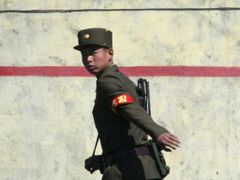 Severní Korea v těchto dnech opět pohrozila válkou. Její obchod se zbraněmi je totiž ohrožen