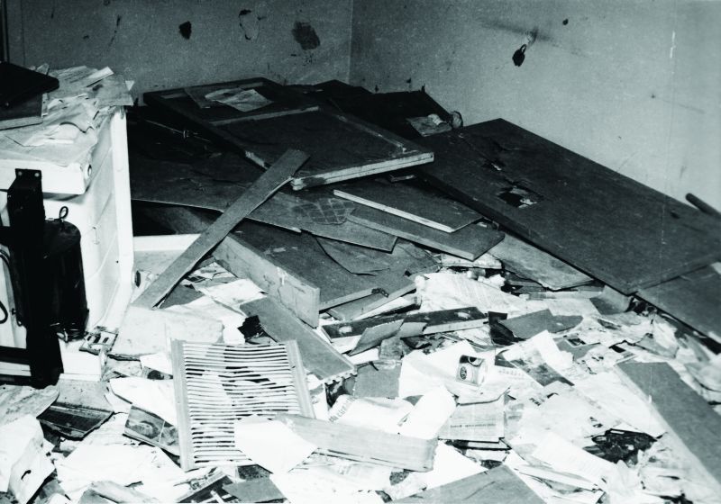 Oslavy hokejového vítězství nad SSSR na Václavském náměstí v roce 1969