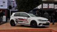 Nový Golf GTI Clubsport S těsně před tuningovým srazem překonal časem 7:49:21 min rekord na Severní smyčce Nürburgringu pro vozy s poháněnou přední nápravou. Jedná se o nejvýkonnější Golf GTI  v historii, jeho dvoulitrový přeplňovaný čtyřválec dává až 228 kW a dokáže zrychlit z klidu na 100 km/h za 5,8 s.