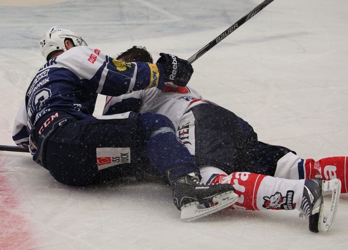 TELH, Plzeň - Pardubice: Ondřej Kratěna (22)