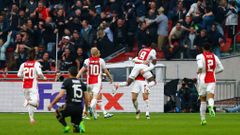 Ajax Amsterdam - Olympique Lyon, úvodní semifinále Evropské ligy 2016/17