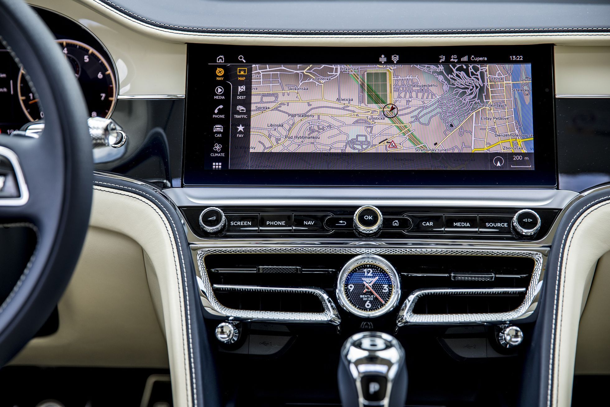 Bentley Flying Spur 2023