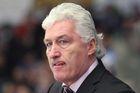 Říha povede v KHL Slovan Bratislava, Kýhos má smůlu