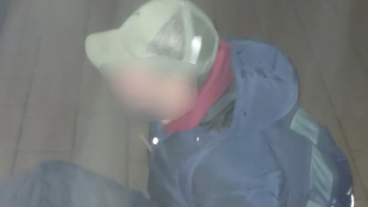 Šel s nožem vyloupit benzínku, žena na něj zaútočila mopem. Opilec radši utekl; Zdroj foto: KŘP kraje Vysočina, Policie ČR