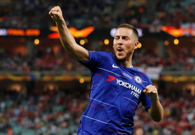 Belgický fotbalista Eden Hazard slaví jeden ze svých dvou gólů do sítě Arsenalu ve finále Evropské ligy, které bylo nejspíš jeho posledním zápasem v dresu Chelsea