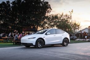 Překvapí cenou i zvláštními nápady. Levná Tesla bude nakonec možná až moc laciná