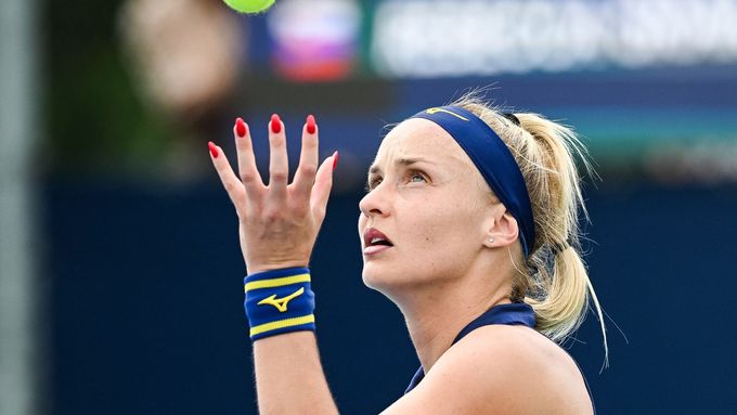 Rebecca Šramková na turnaji v Montrealu.