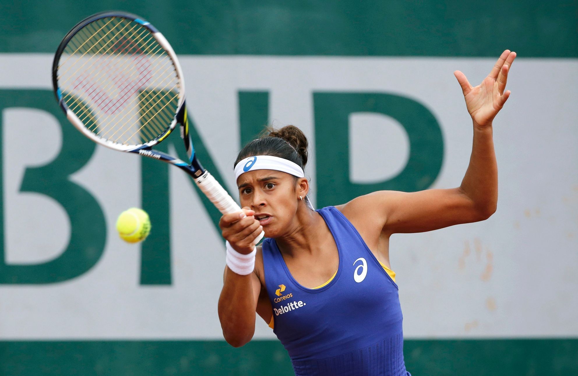 Teliana Pereiraová na French Open 2014
