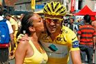 MAILLOT JAUNE: Představení favoritů začneme pochopitelně kandidáty na dres nejcennější - tedy žlutý pro celkového vítěze Tour de France". Ten na sebe poprvé vítěz Tour de France, respektive lídr závodu oblékl v roce 1919 a od té doby již nebyla tato tradice porušena.