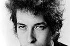 Dylanova koncertní vášeň je těžko překonatelná. V roce 1988 se vydal na své Nekonečné turné (Never Ending Tour) a je na něm dodnes. Ročně to znamená kolem stovky koncertů na všech možných světadílech. Několikrát vystoupil i v Česku, poprvé v roce 1994.