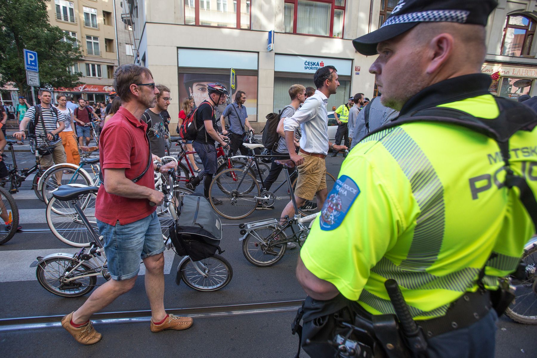 Protest proti zákazu jízdních kol v pěších zónách na Praze 1, sdružení Auto*Mat