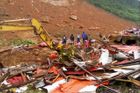 Metropoli Sierry Leone Freetown a její okolí zasáhly v pondělí ráno masivní sesuv půdy a záplavy.